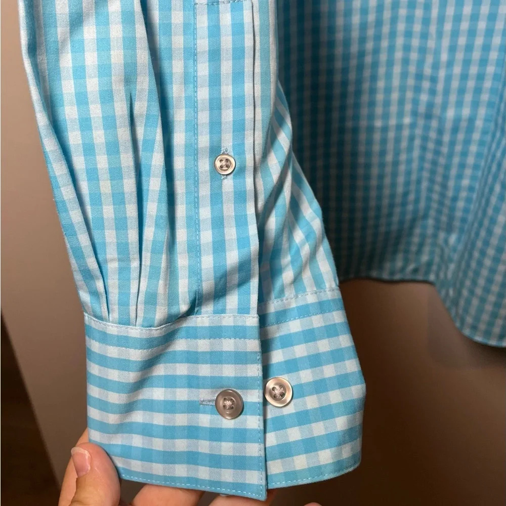 Kenneth Cole Reaction Button Down Shirt - Picture 4 of 5